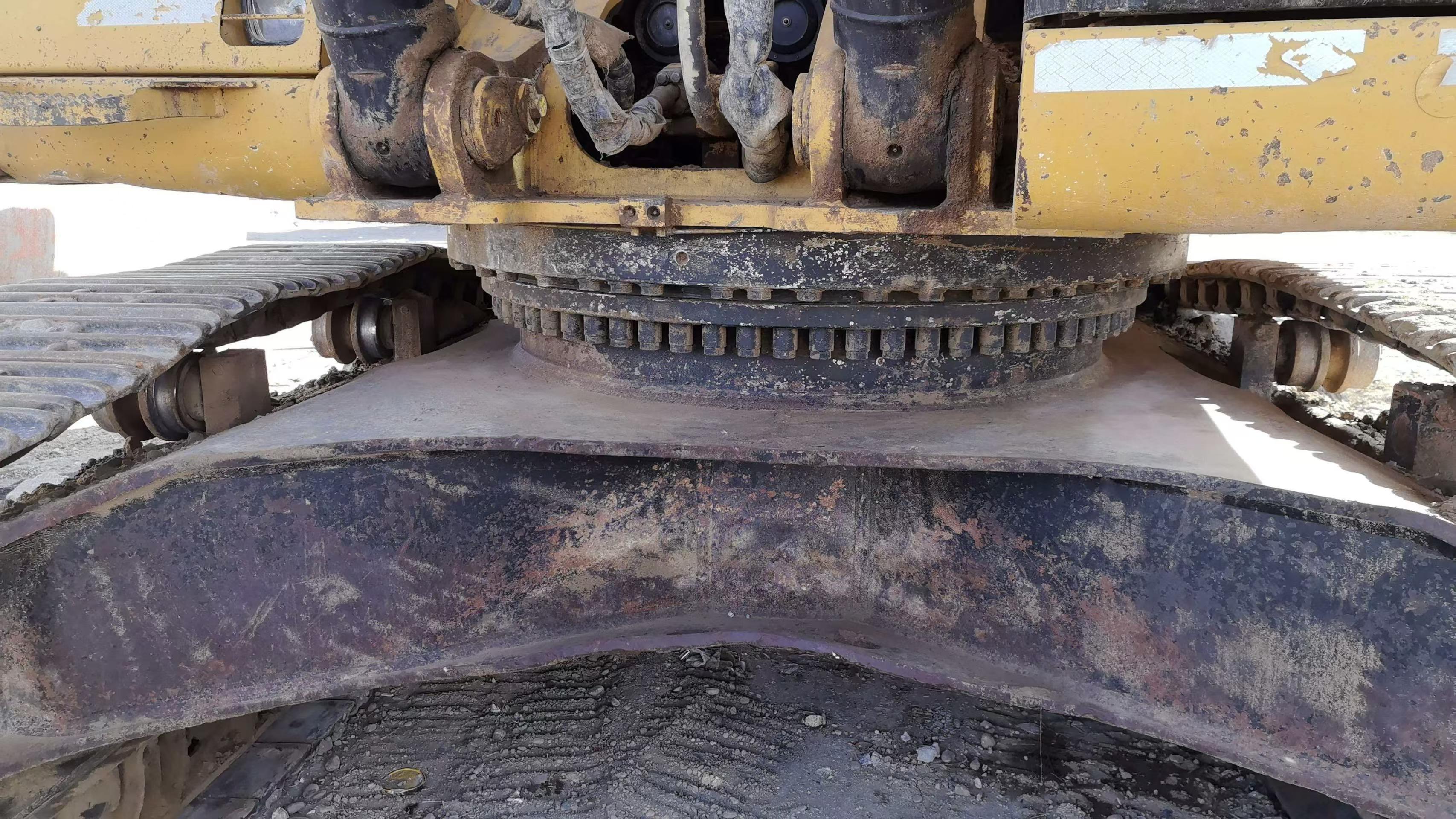 Buy Caterpillar 345D Used Excavator / 7