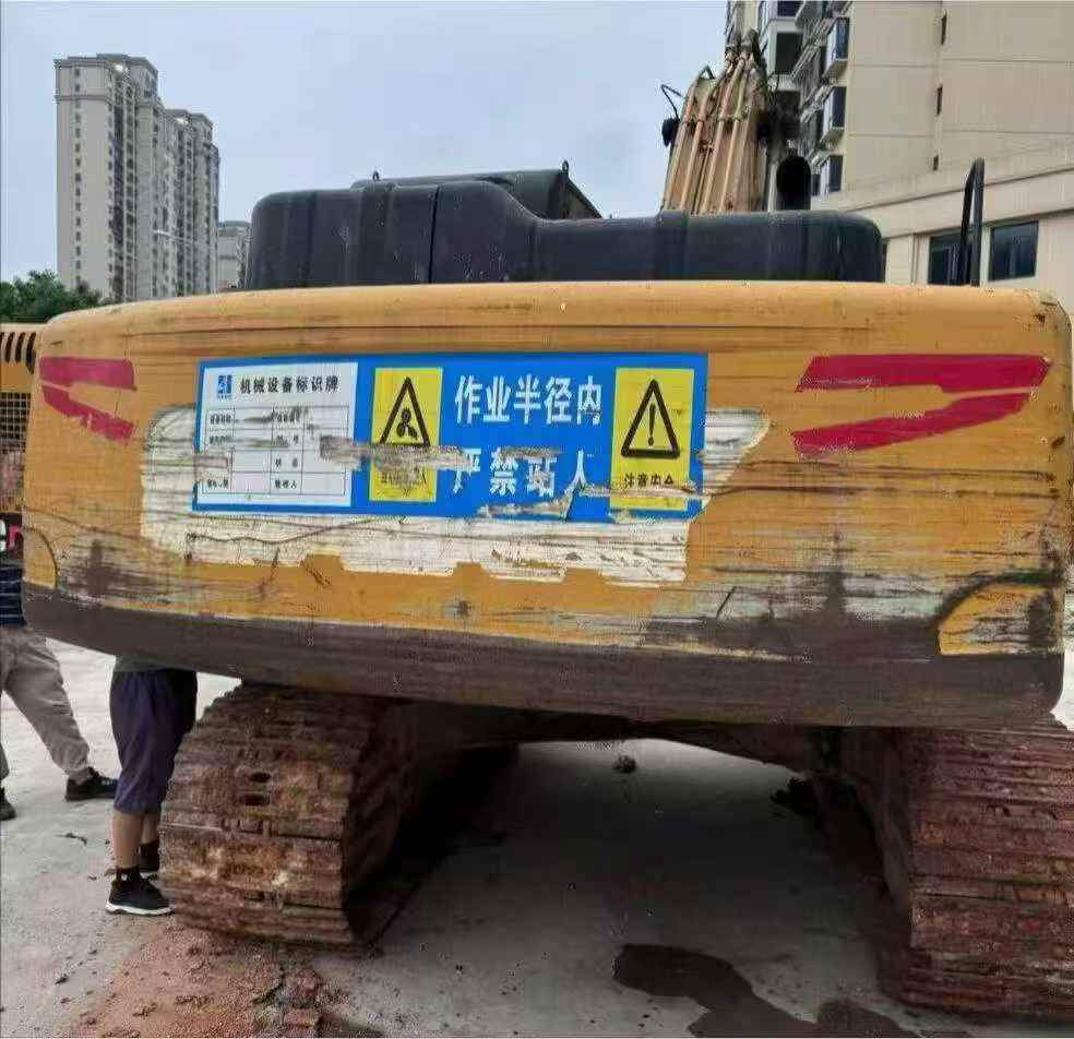 Buy Sany SY205C-8 Used Excavator / 3