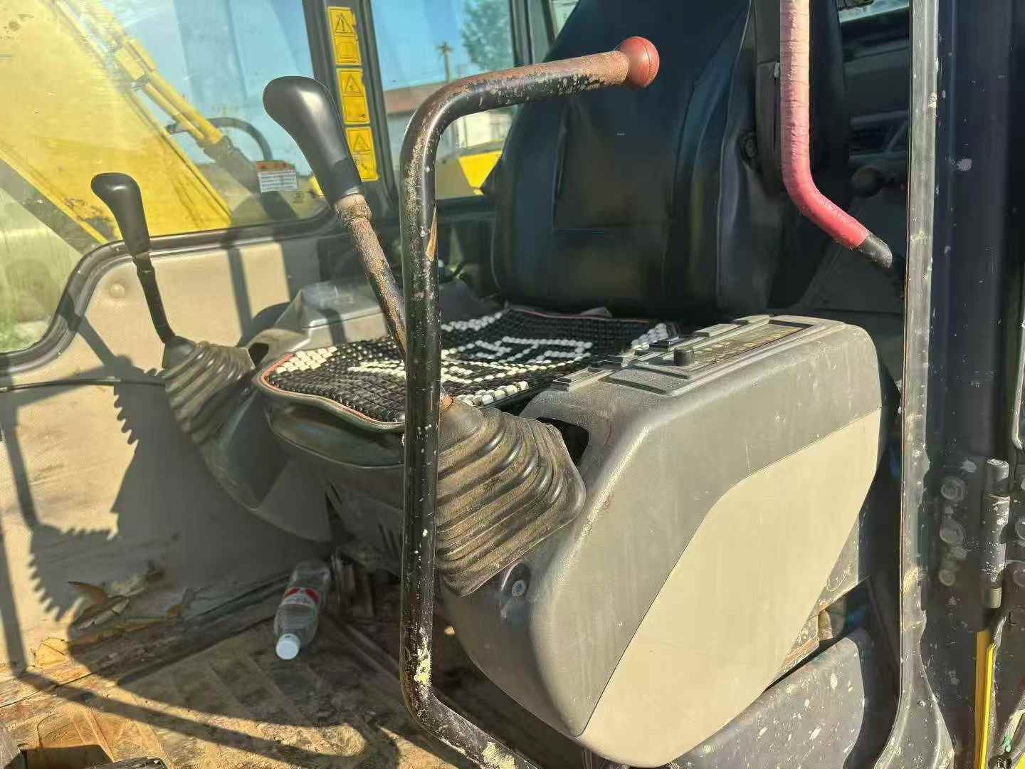 Buy Komatsu PC60-7 Used Excavator / 9