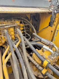 Buy Komatsu PC200-8 Used Excavator / 7 Buy Komatsu PC200-8 Used Excavator / 7