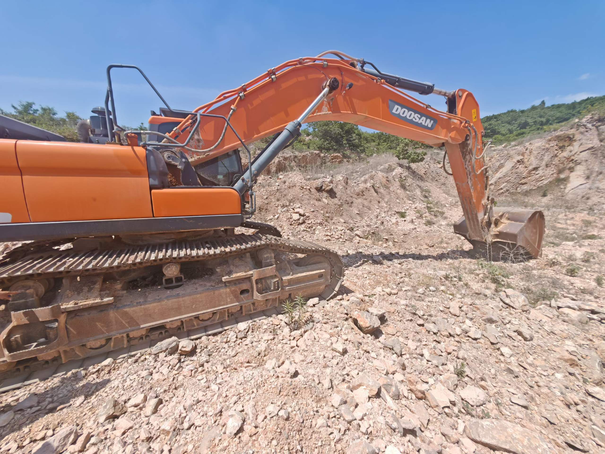 Buy Doosan DX500-SS Used Excavator / 5
