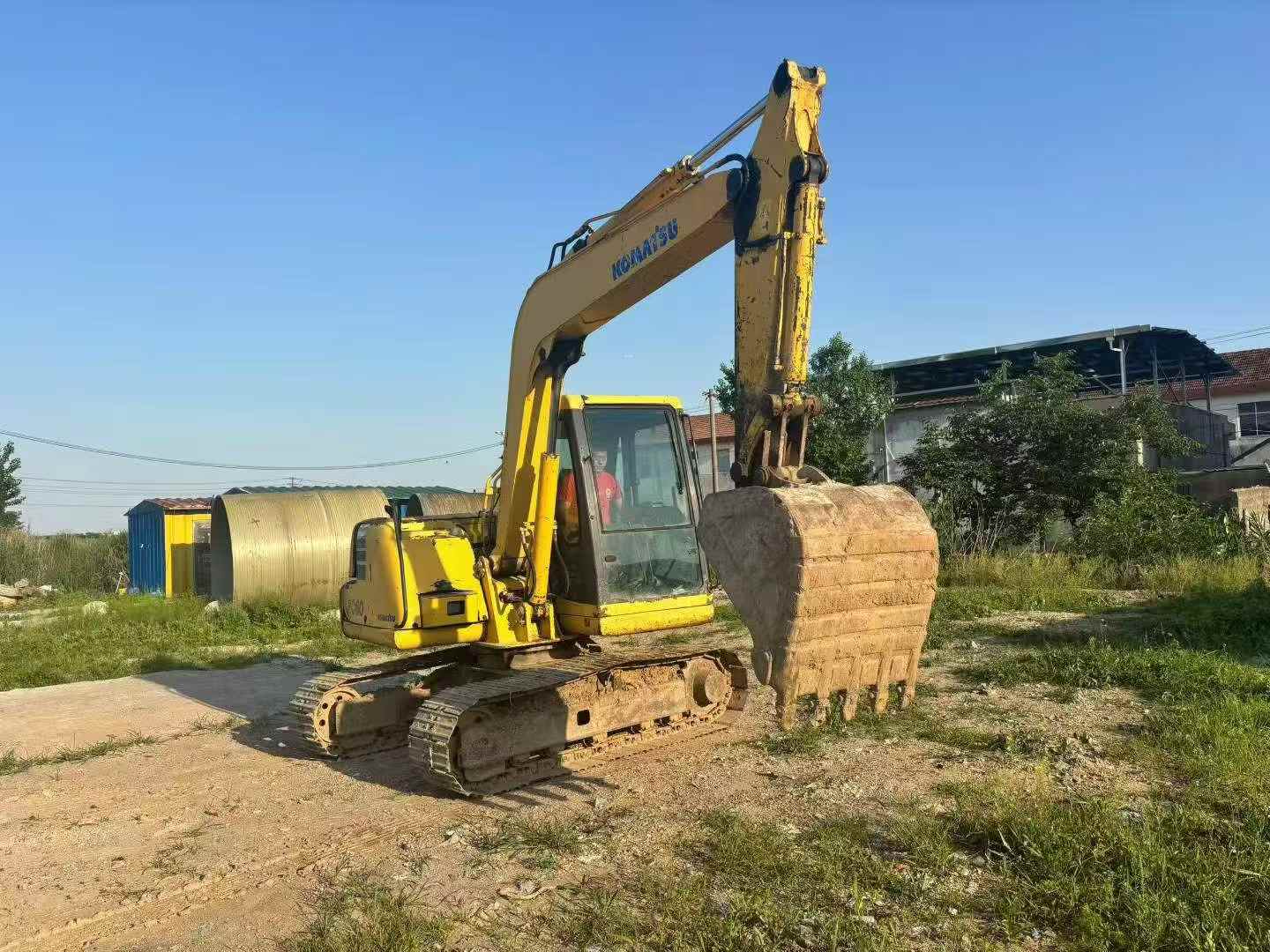 Buy Komatsu PC60-7 Used Excavator / 2