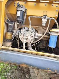 Buy XCMG XE270DK Used Excavator / 2 Buy XCMG XE270DK Used Excavator / 2