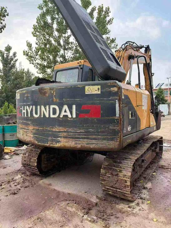 Buy Hyundai 110LVS Used Excavator / 1