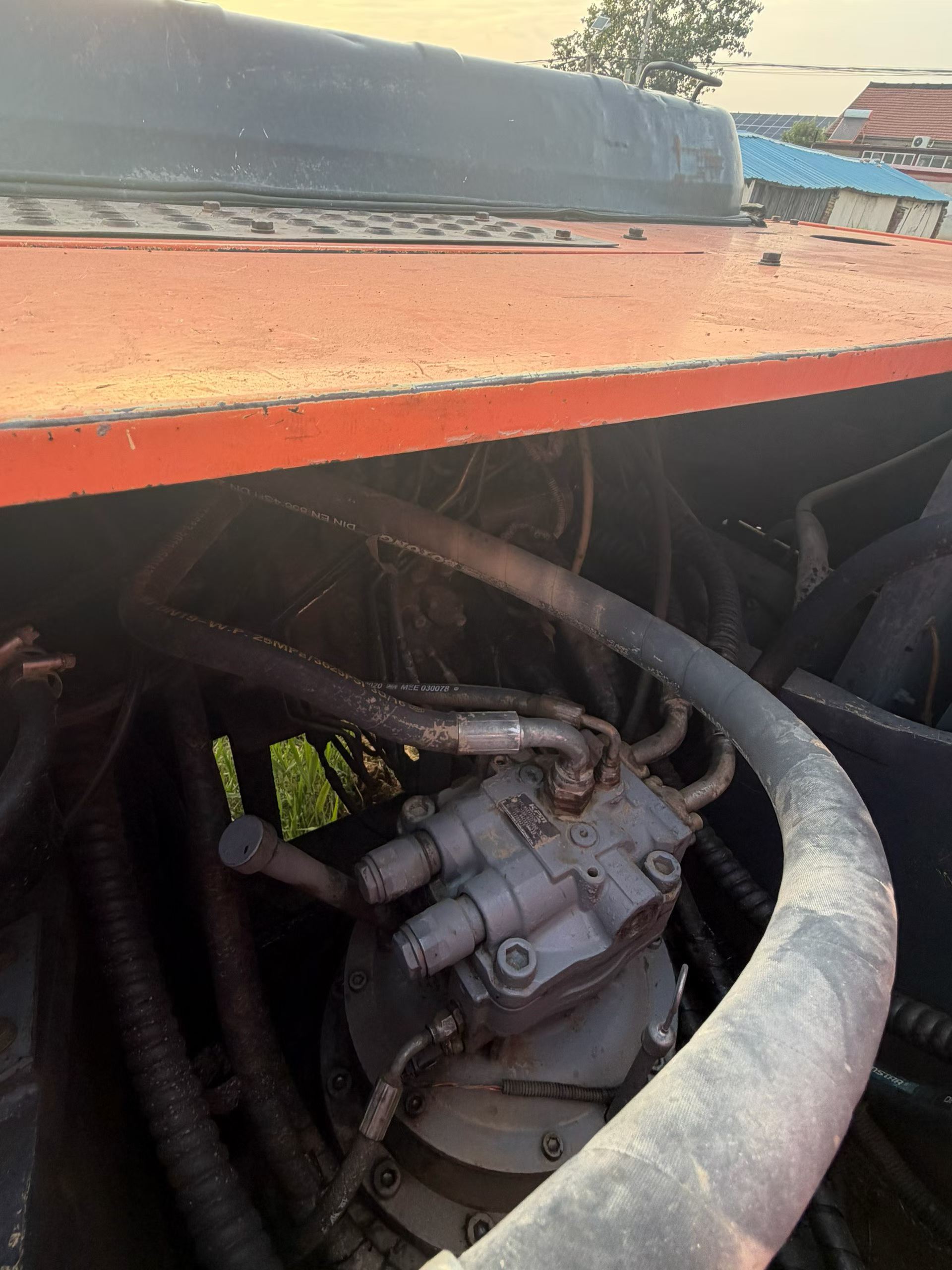 Buy Hitachi ZX240 Used Excavator / 7