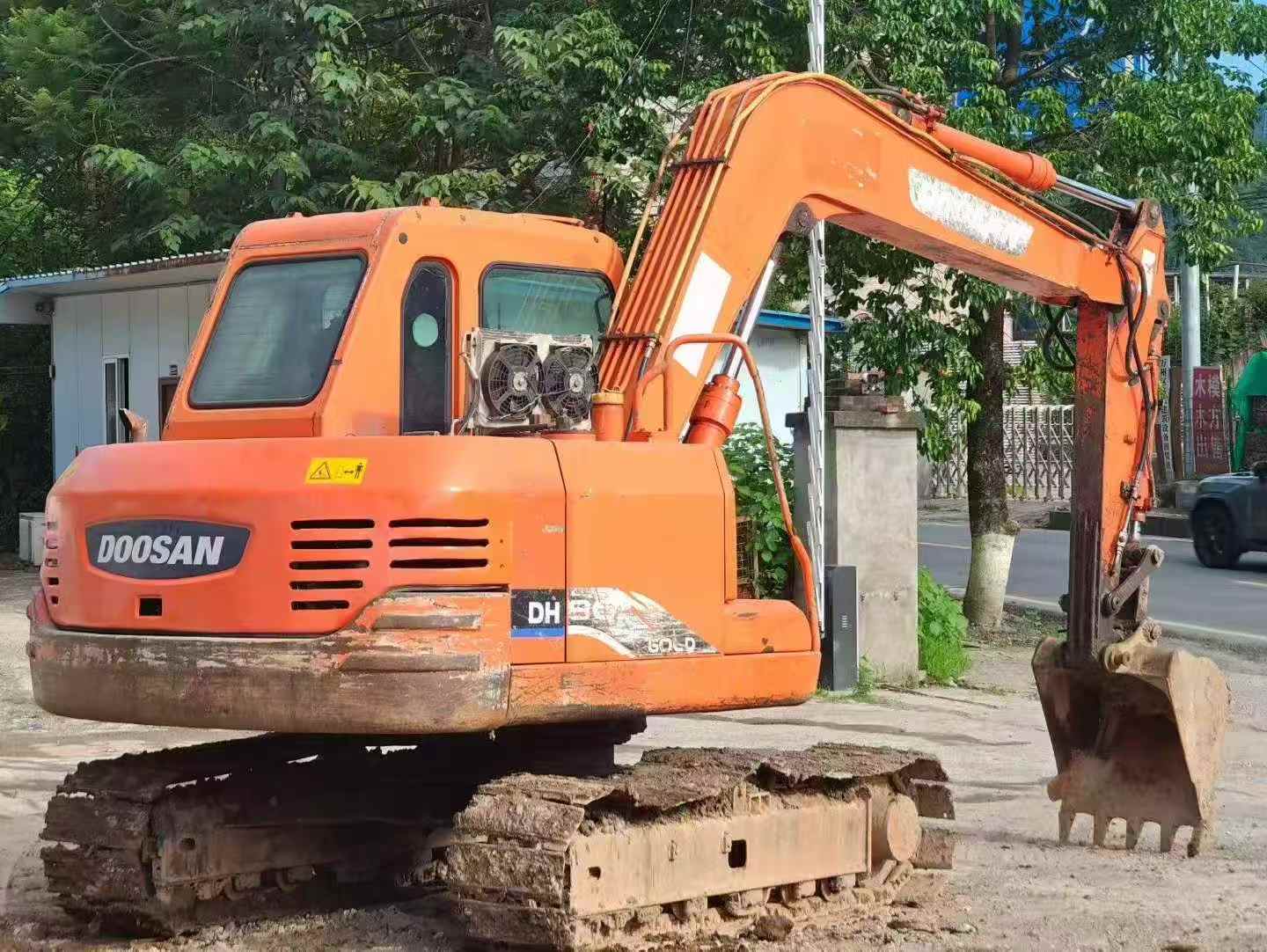 Buy Doosan DH80G Used Excavator / 4