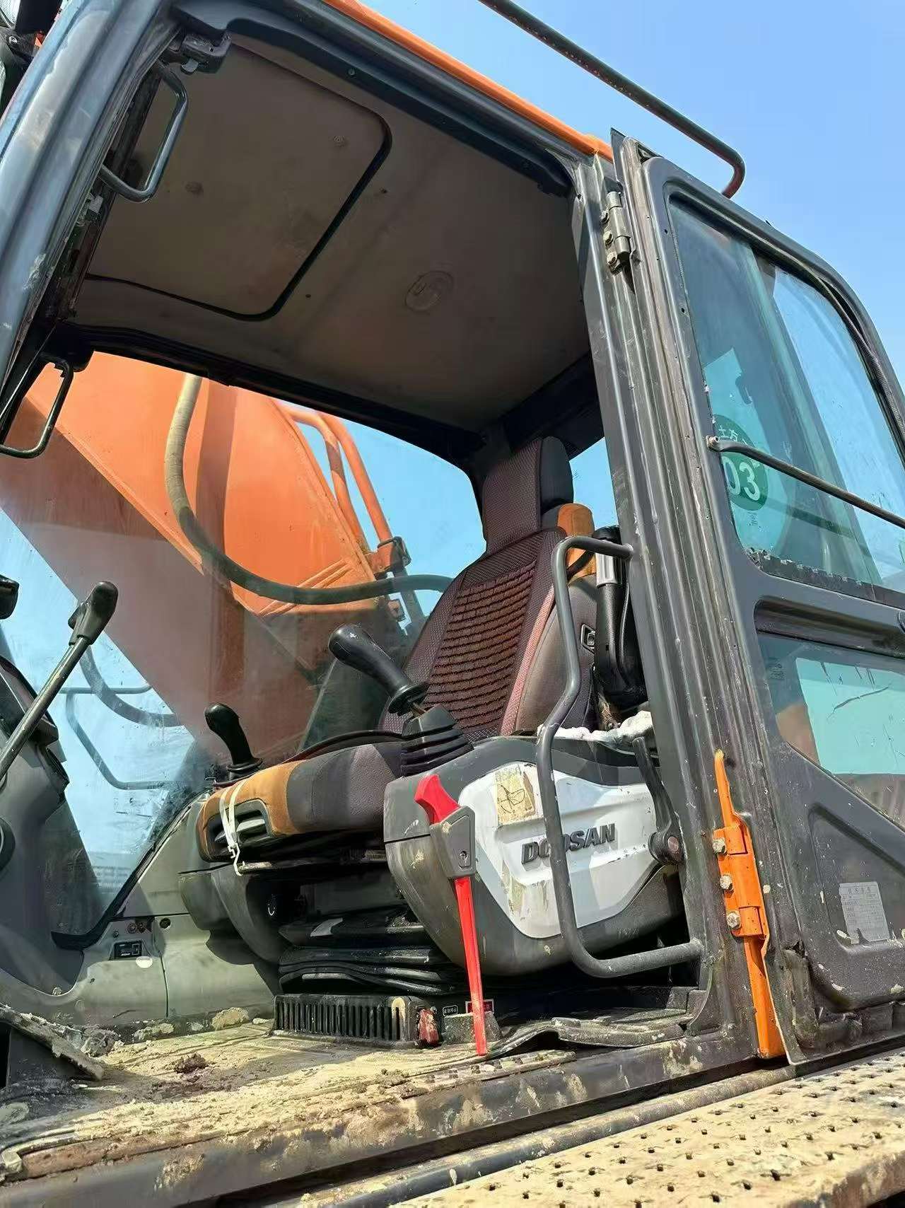 Buy Doosan DX500-SS Used Excavator / 4 Buy Doosan DX500-SS Used Excavator / 4