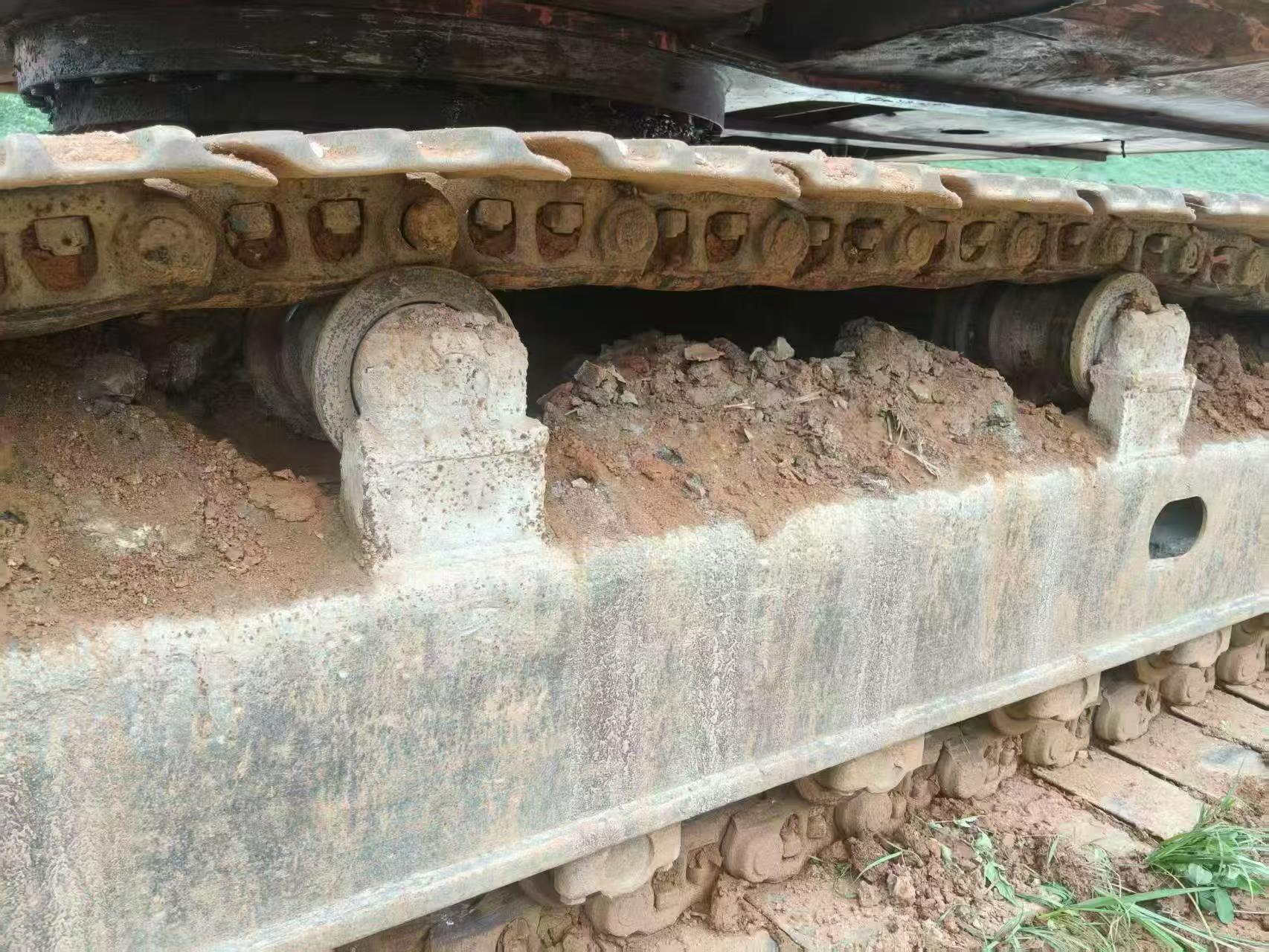 Buy Doosan DH220-7 Used Excavator / 7 Buy Doosan DH220-7 Used Excavator / 7