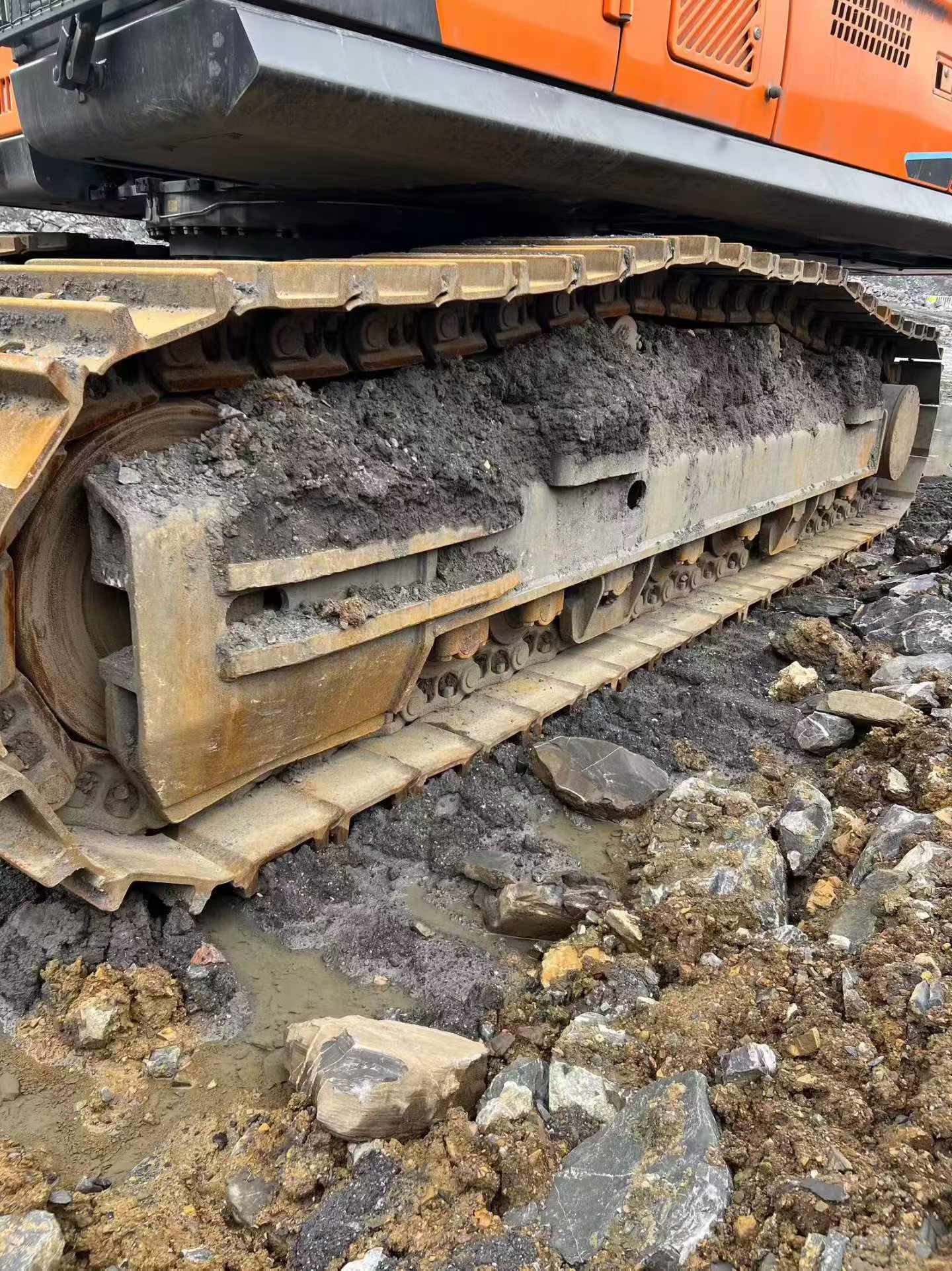 Buy Doosan DX380 Used Excavator / 6