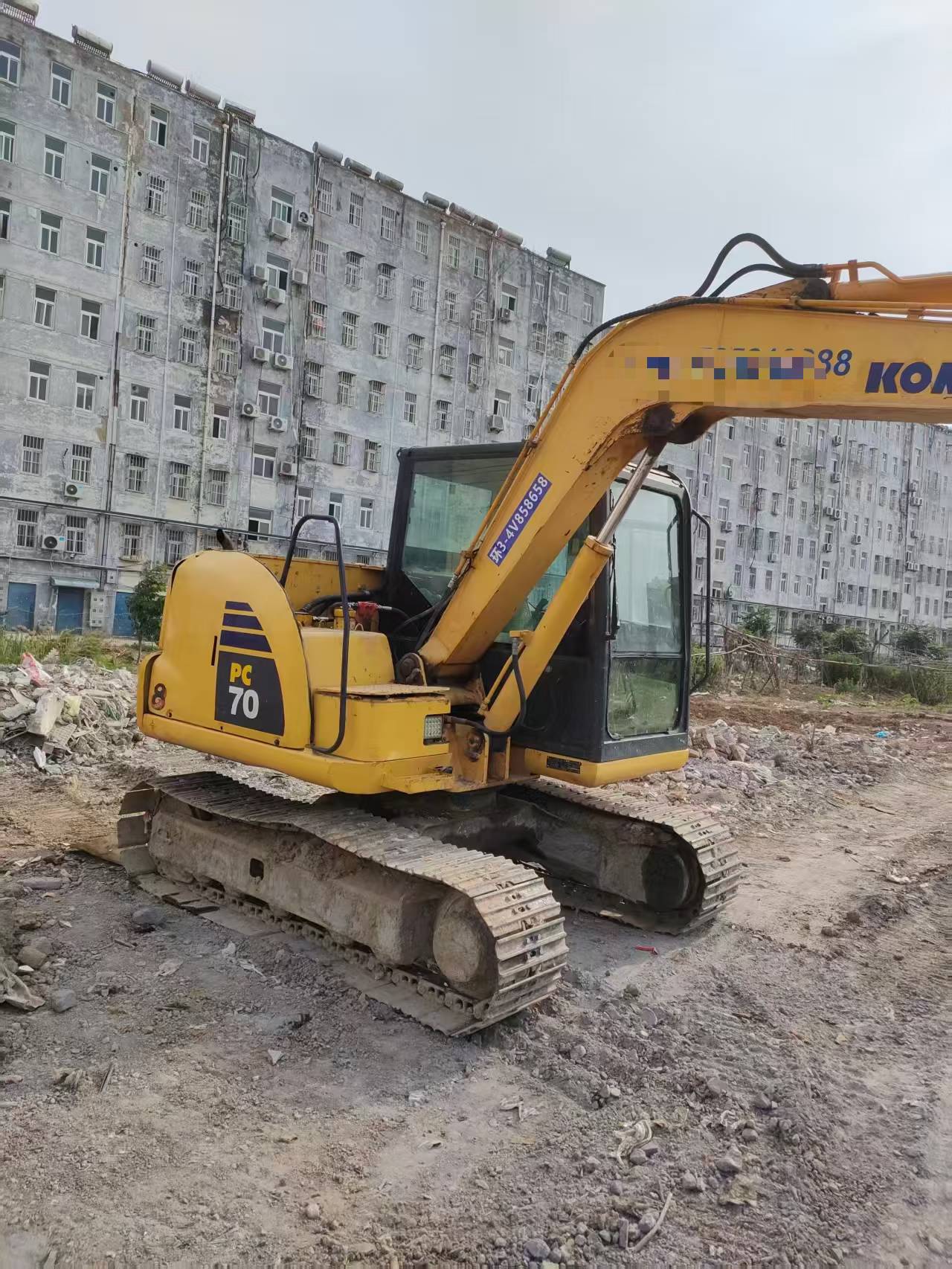 Buy Komatsu PC70-8 Used Excavator / 2