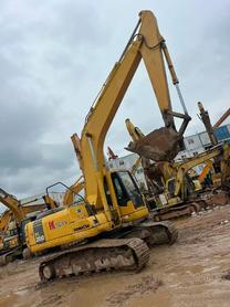Buy Komatsu PC200-7 Used Excavator / 2 Buy Komatsu PC200-7 Used Excavator / 2