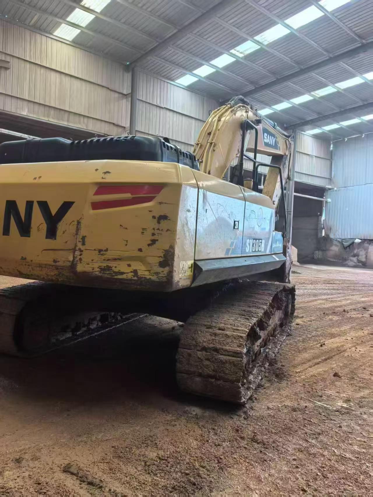 Buy Sany SY245H Used Excavator / 2