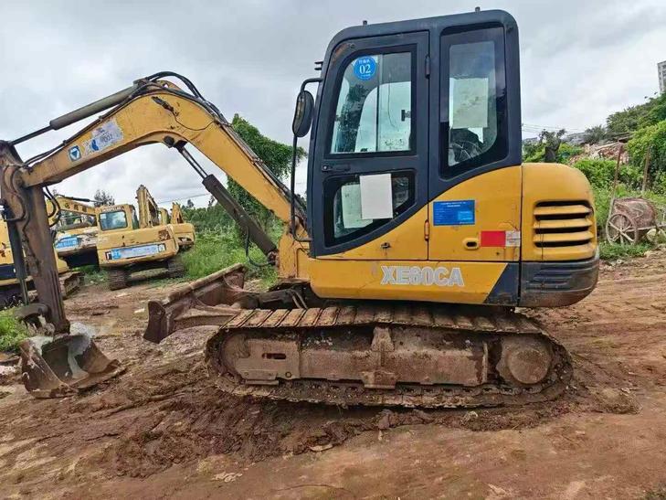 Buy XCMG XE60 Used Excavator / 1
