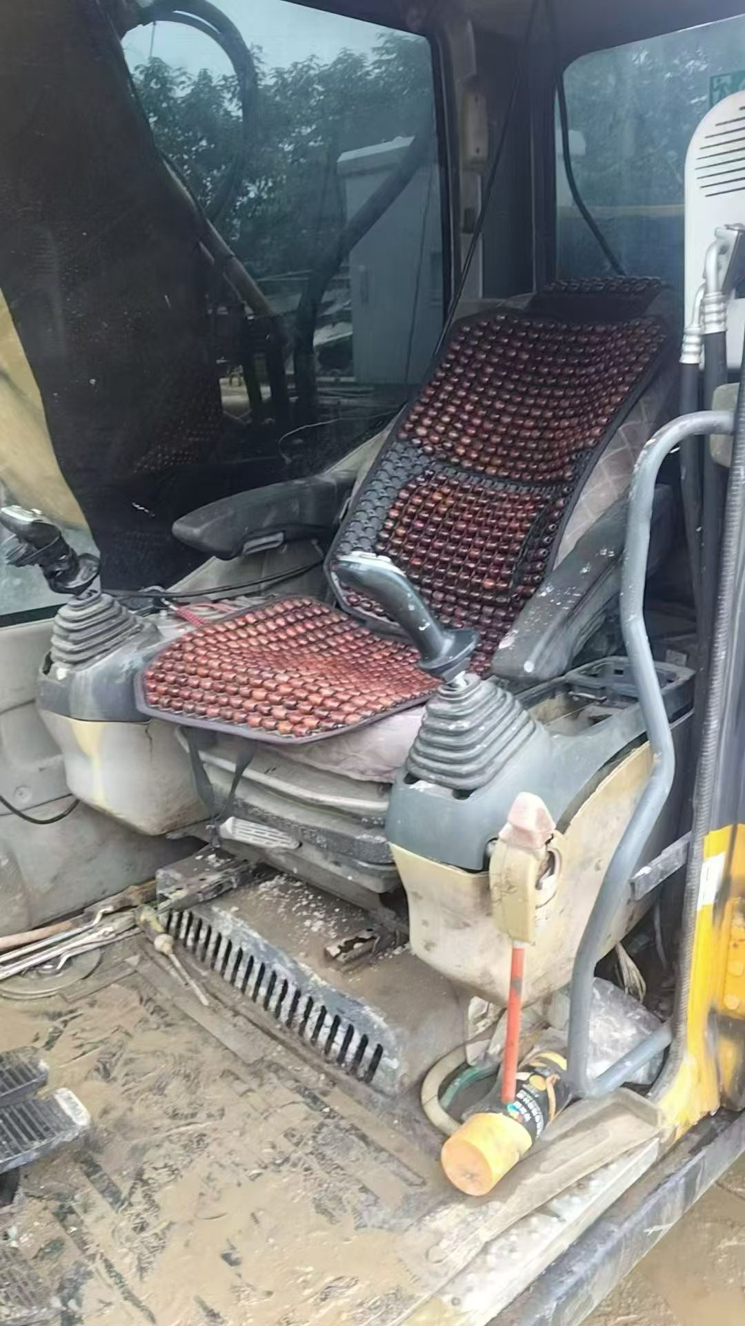 Buy Sany SY215C Used Excavator / 3 Buy Sany SY215C Used Excavator / 3
