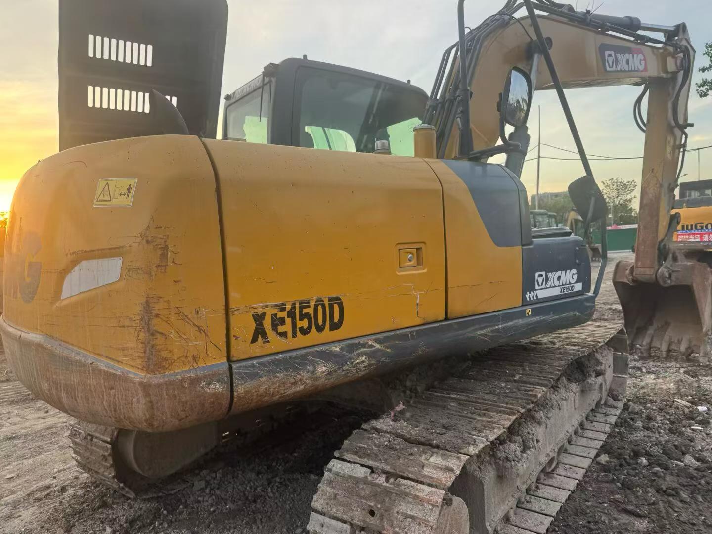 Buy XCMG XE135B Used Excavator / 2 Buy XCMG XE135B Used Excavator / 2