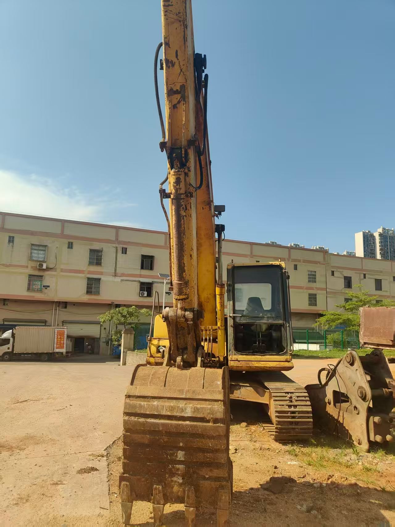 Buy Komatsu PC120-6E Used Excavator / 7 Buy Komatsu PC120-6E Used Excavator / 7