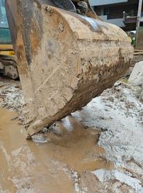 Buy Caterpillar 320D Used Excavator / 9 Buy Caterpillar 320D Used Excavator / 9