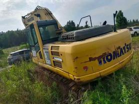Buy Komatsu PC220 Used Excavator / 3 Buy Komatsu PC220 Used Excavator / 3
