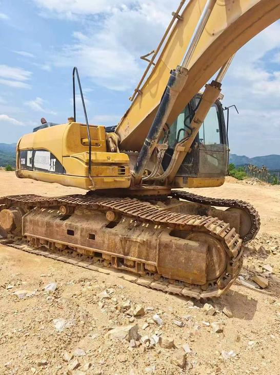 Buy Caterpillar 336E Used Excavator / 1