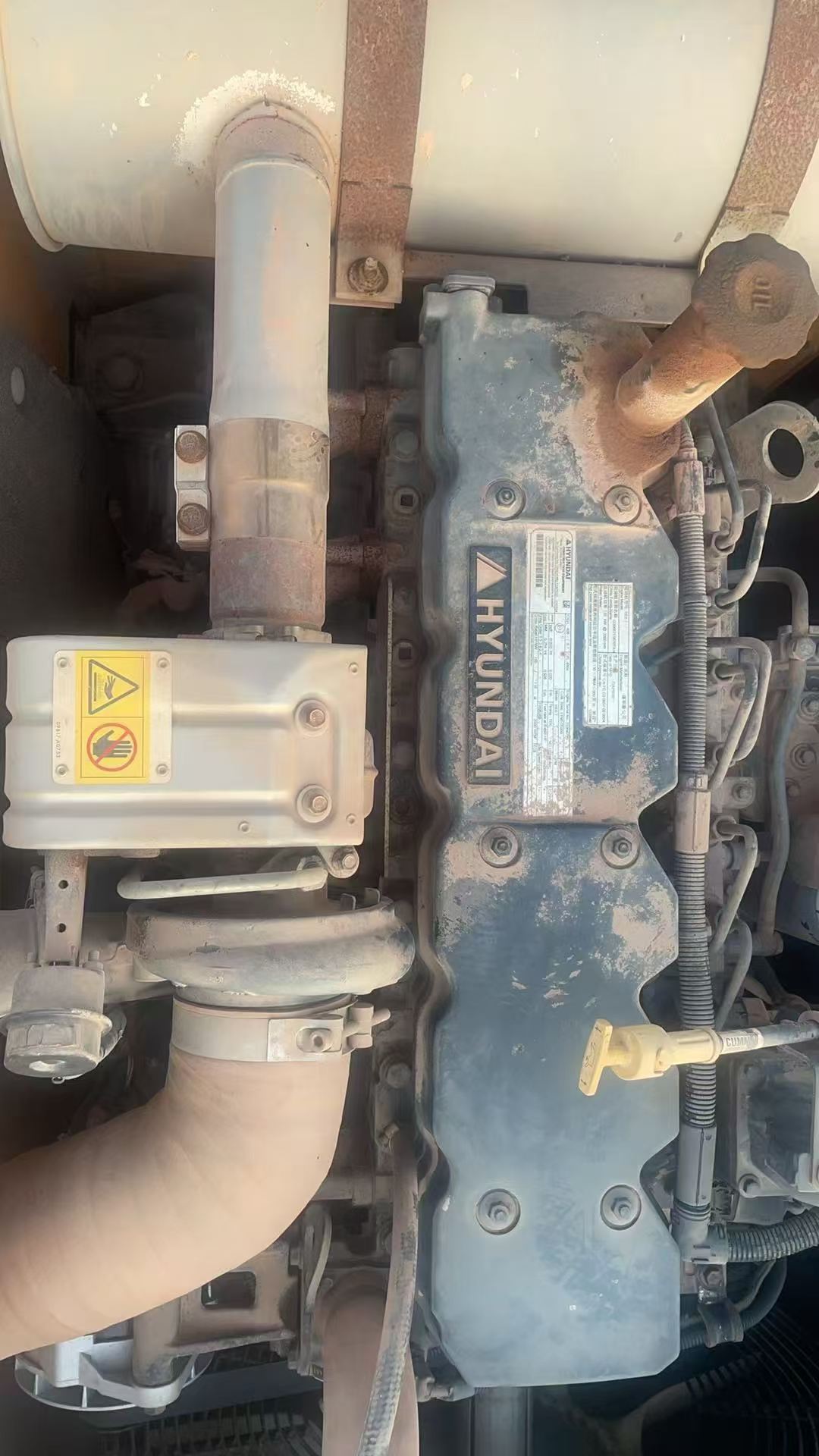 Buy Hyundai R225-7 Used Excavator / 2