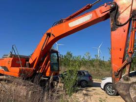Buy Doosan S225 Used Excavator / 4 Buy Doosan S225 Used Excavator / 4