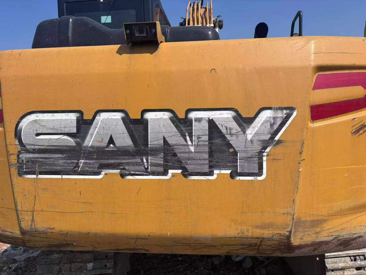 Buy Sany SY125C Used Excavator / 3