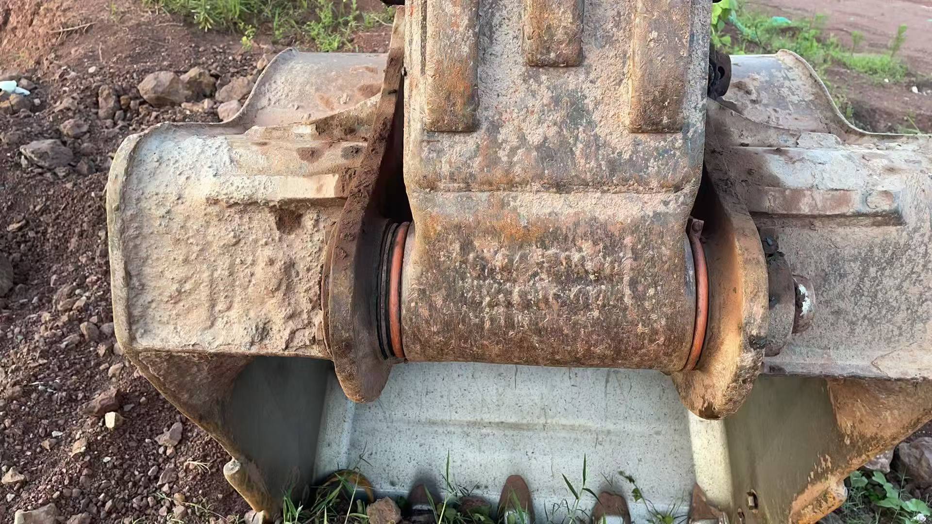 Buy Hyundai R225-7 Used Excavator / 4