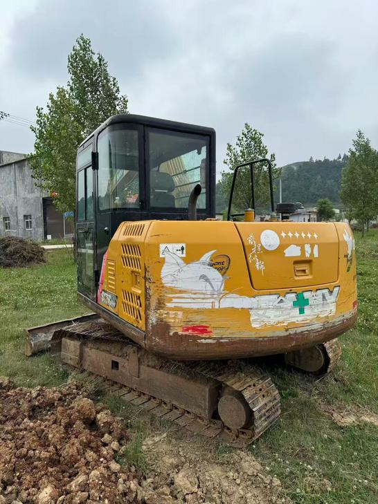 Buy Sany SY70C Used Excavator / 1