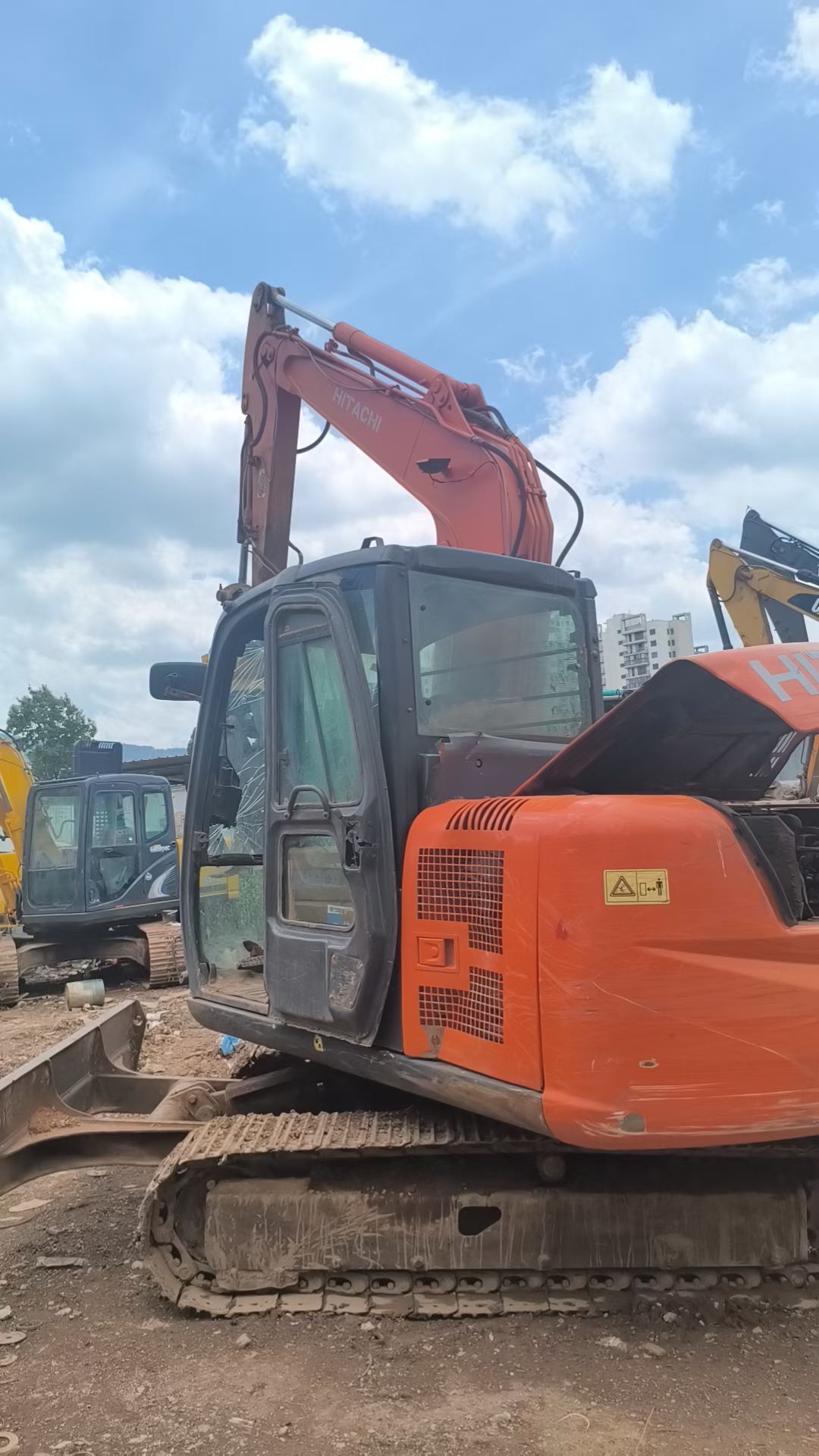 Buy Hitachi ZX60 Used Excavator / 3 Buy Hitachi ZX60 Used Excavator / 3