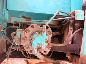 Buy Kobelco SK200-2 Used Excavator / 2 Buy Kobelco SK200-2 Used Excavator / 2