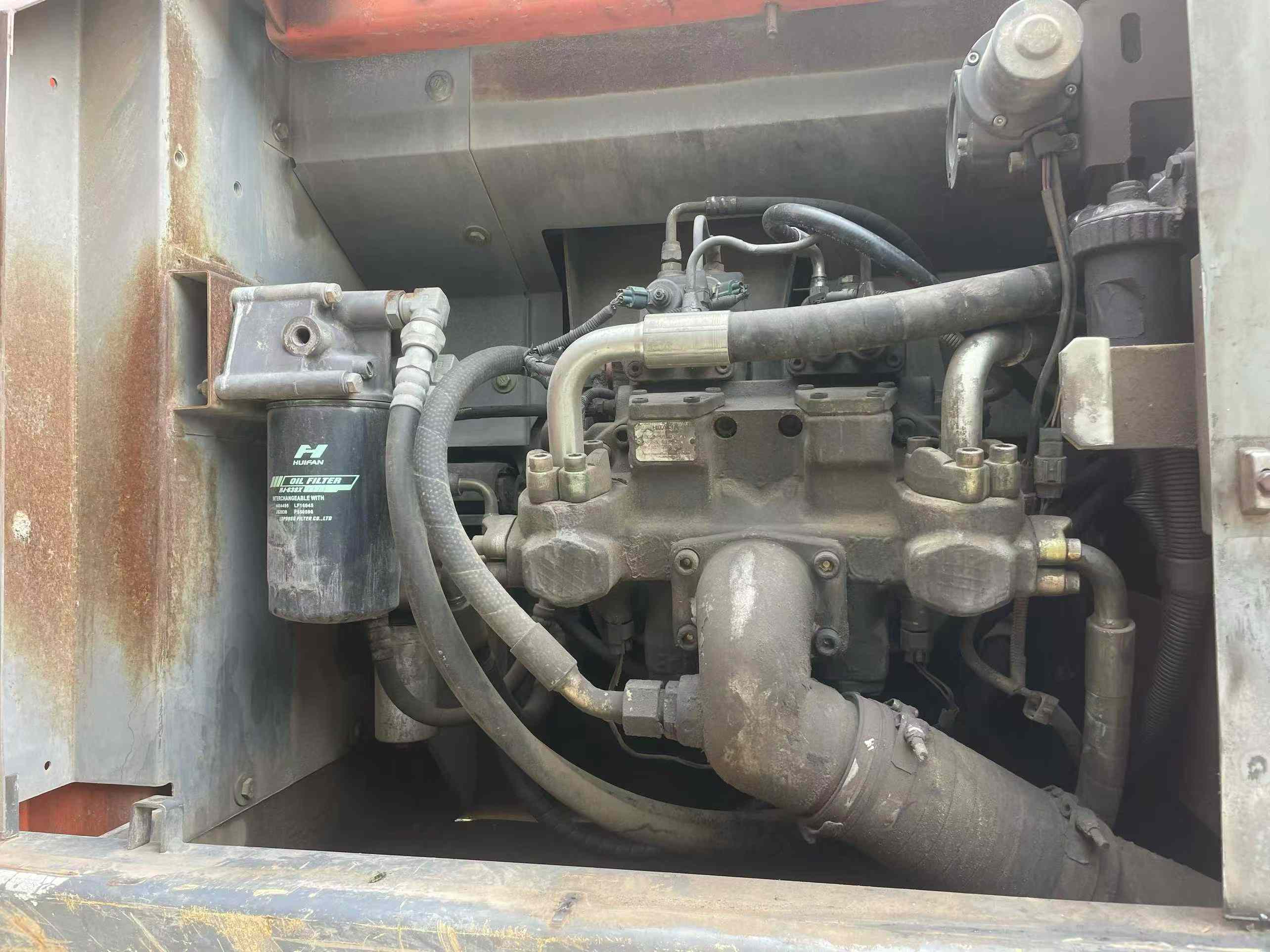 Buy Hitachi EX200-3 Used Excavator / 3