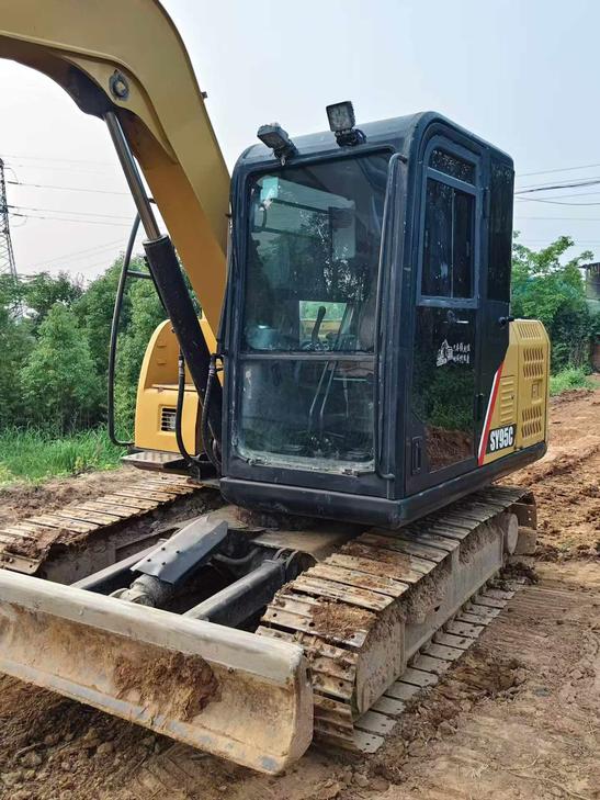 Buy Sany SY75 Used Excavator / 1