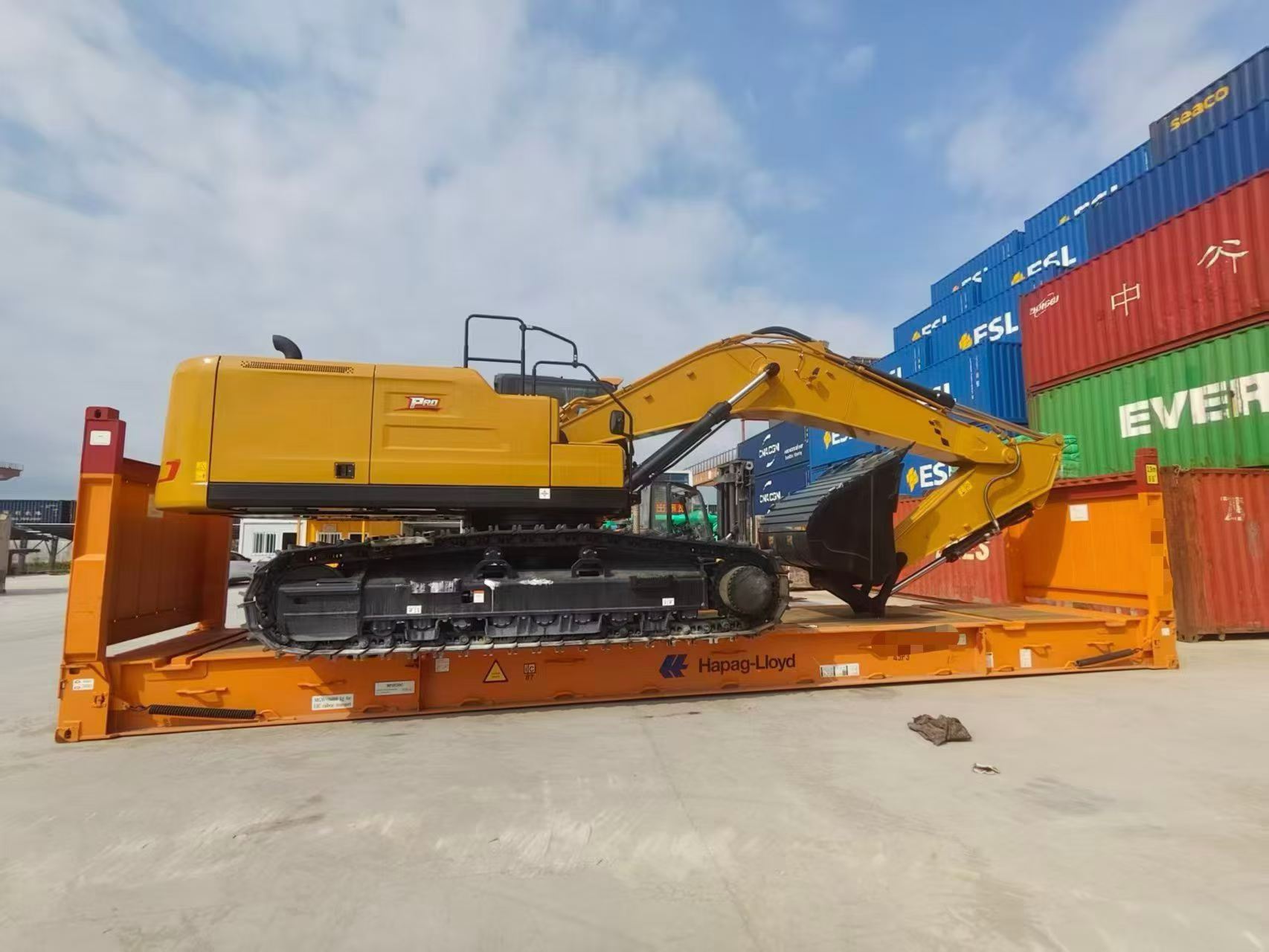 Buy Sany SY215C Used Excavator / 3