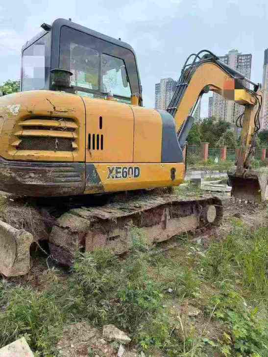 Buy XCMG XE60 Used Excavator / 1
