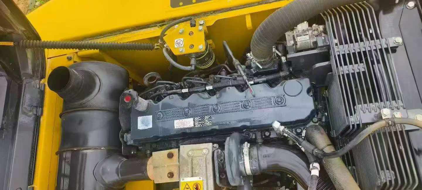 Buy Komatsu PC200 Used Excavator / 5