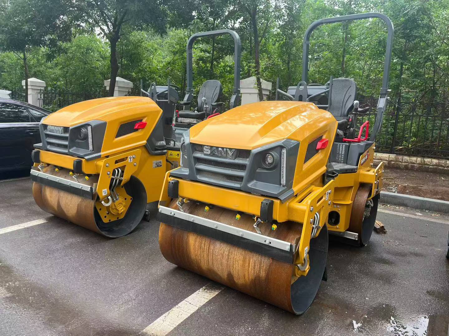 Buy Sany SY215C Used Excavator / 9