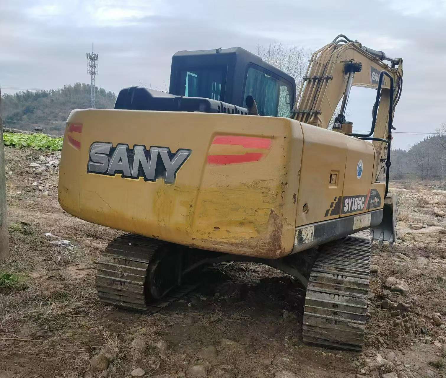 Buy Sany SY135 Used Excavator / 2