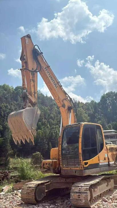 Buy Hyundai R150-7 Used Excavator / 1