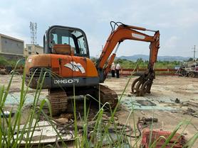 Buy Doosan DH60 Used Excavator / 2 Buy Doosan DH60 Used Excavator / 2