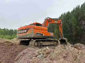 Buy Doosan DH150 Used Excavator / 4 Buy Doosan DH150 Used Excavator / 4
