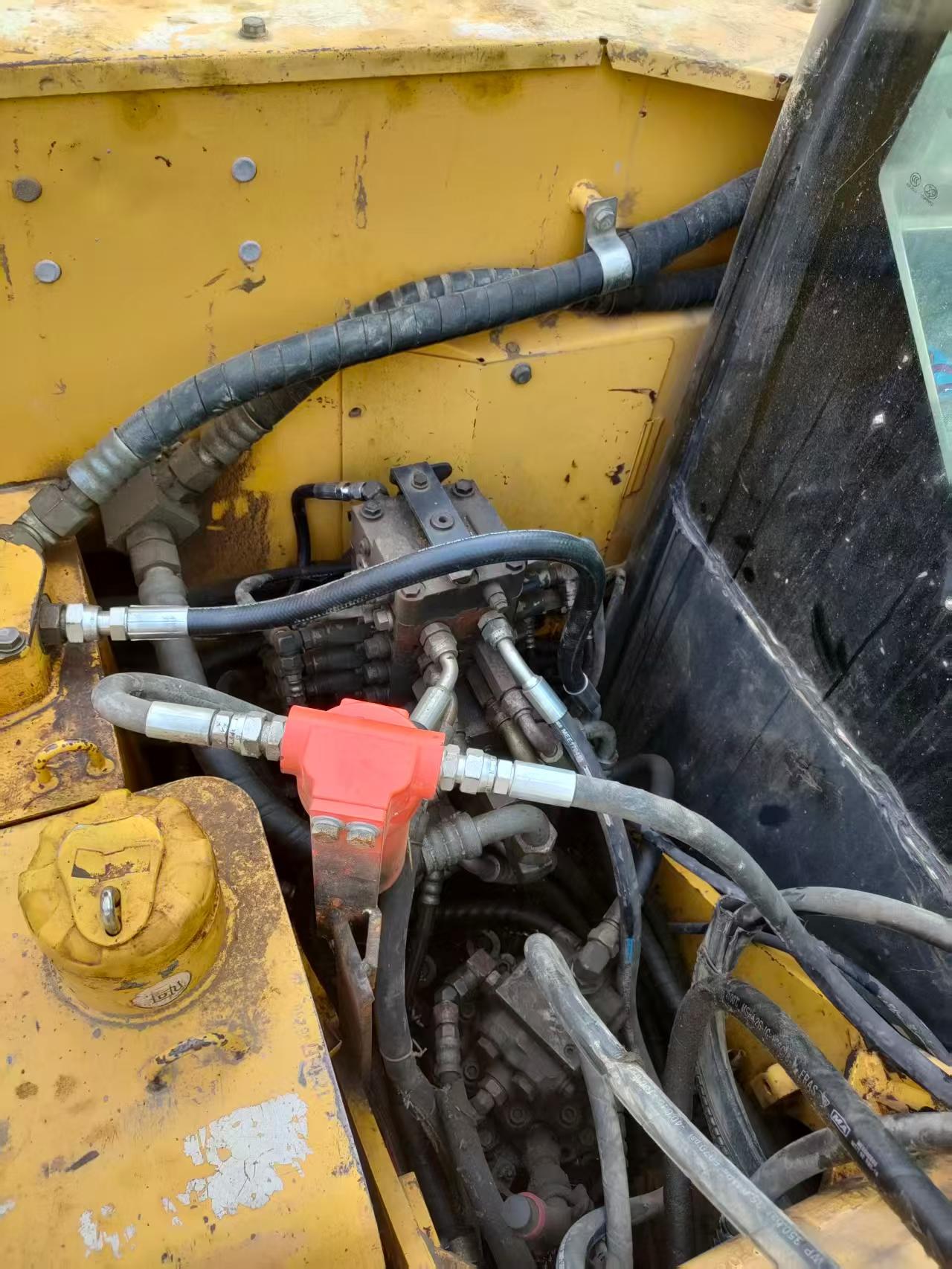Buy Komatsu PC70-8 Used Excavator / 6