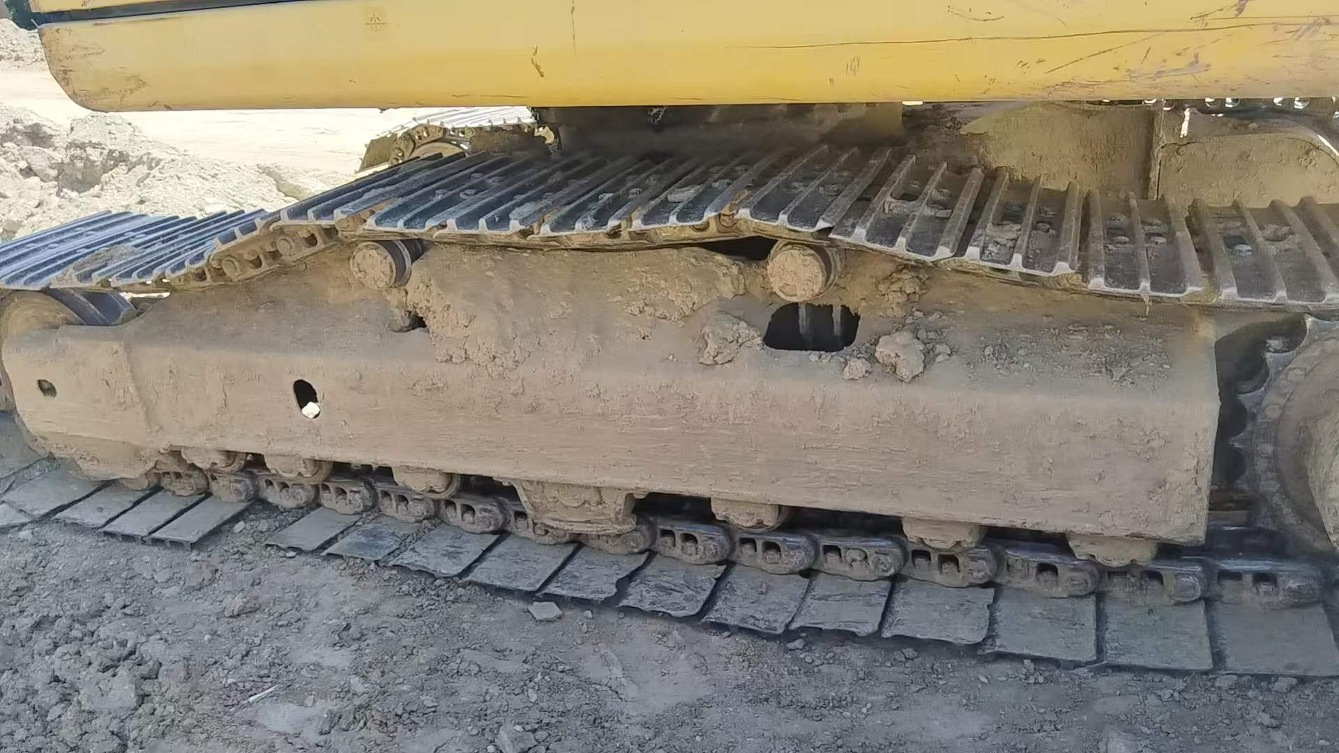 Buy Komatsu PC200-8 Used Excavator / 8