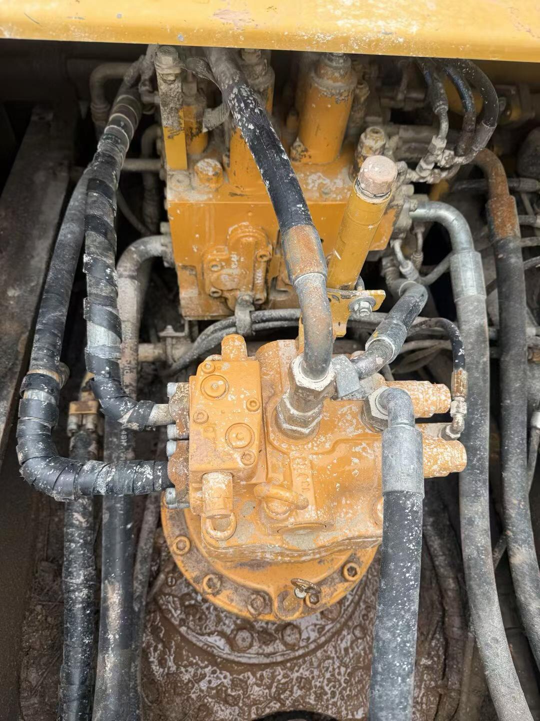 Buy Sany SY245H Used Excavator / 4