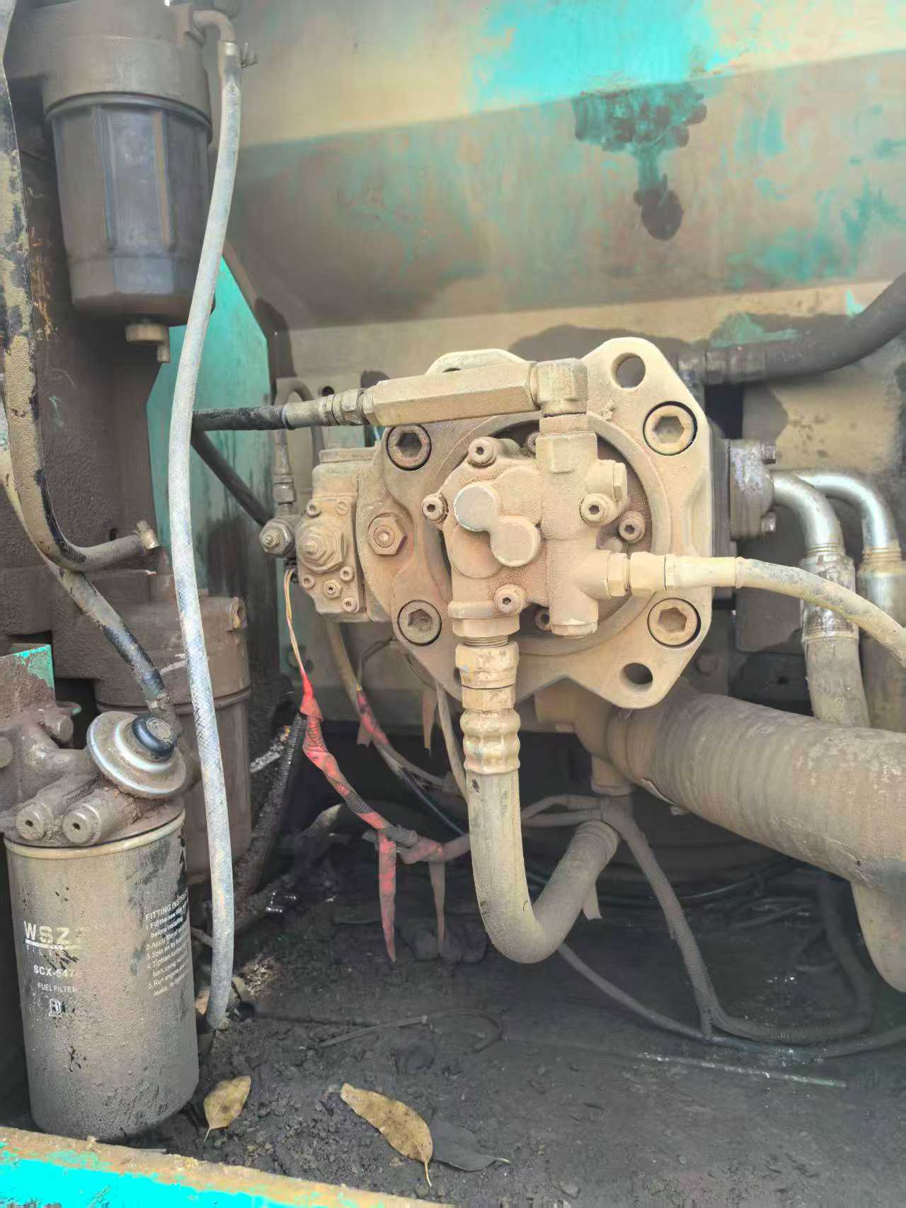 Buy Kobelco SK210 Used Excavator / 4 Buy Kobelco SK210 Used Excavator / 4