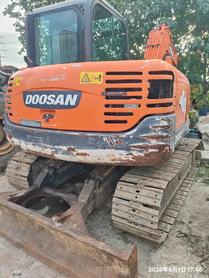 Buy Doosan DH80 Used Excavator / 2 Buy Doosan DH80 Used Excavator / 2