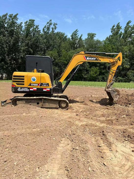 Buy Sany SY55 Used Excavator / 1