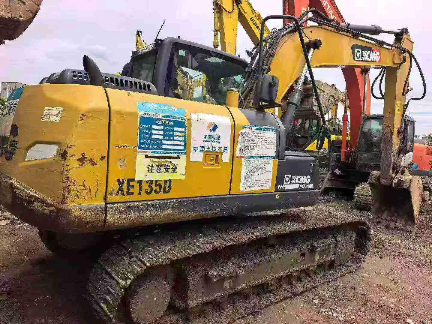 Buy XCMG XE135B Used Excavator / 5