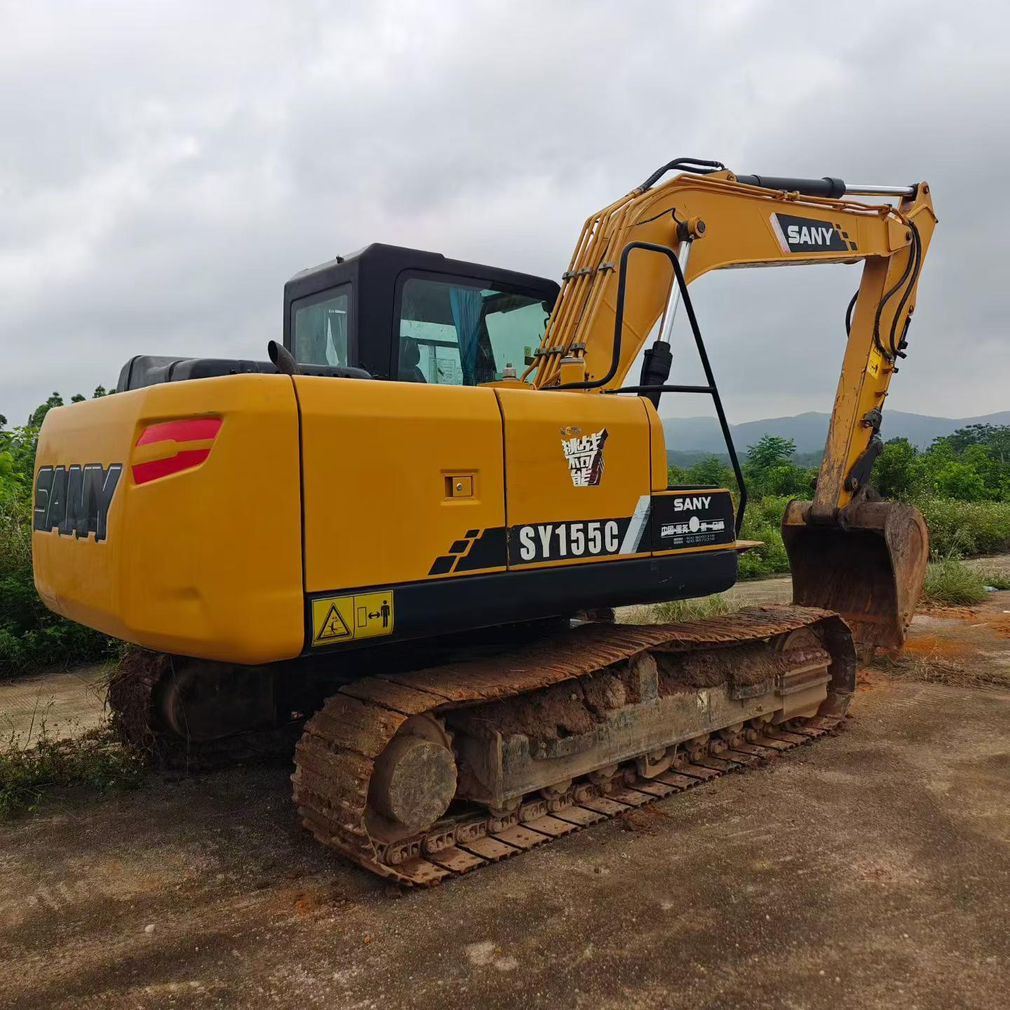 Buy Sany SY135C Used Excavator / 1