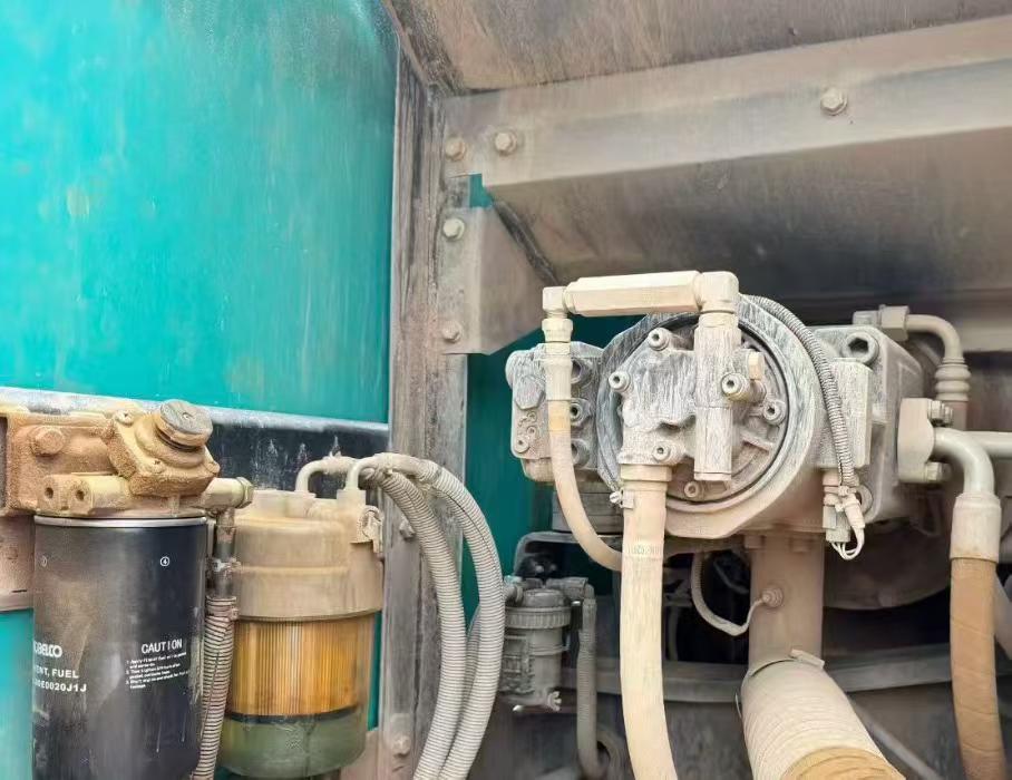 Buy Kobelco SK260 Used Excavator / 9 Buy Kobelco SK260 Used Excavator / 9