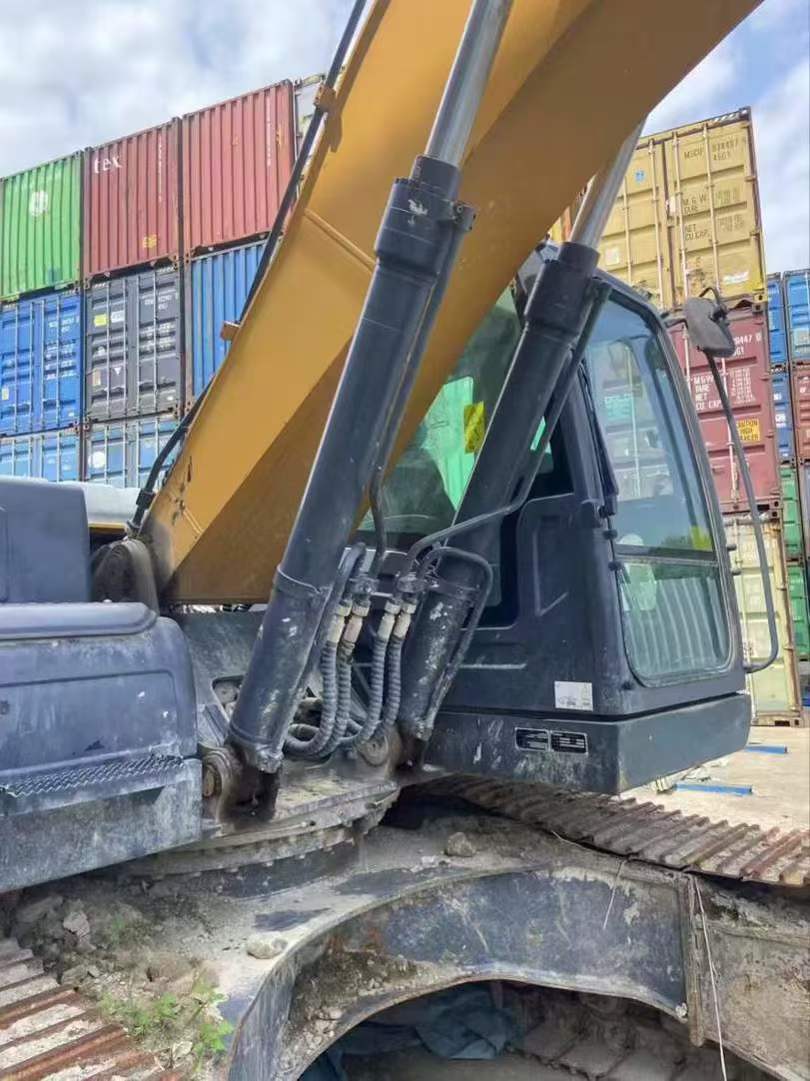 Buy XCMG XE215 Used Excavator / 5